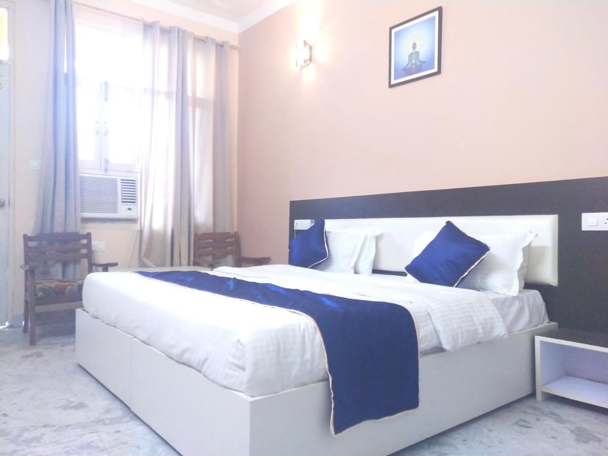 Ubex Home Rishīkesh Extérieur photo